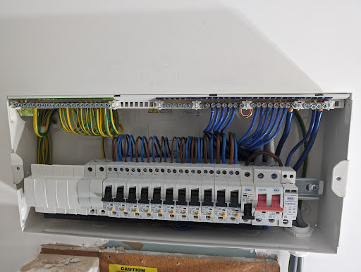 Circuit Link Electrical