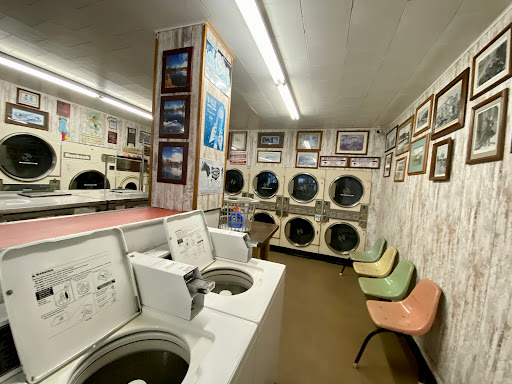 Red Rock Laundry - Thumbnail
