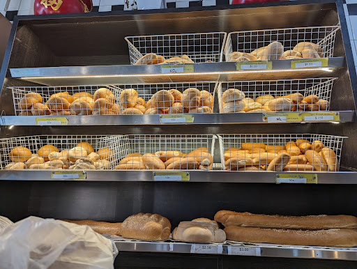 Lai Hot Bread Bakery