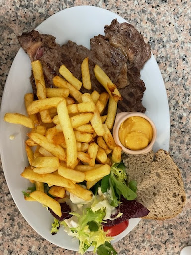 Photo 3 - Burger & Co