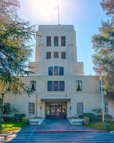 East Lawn Memorial Park