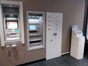 Photo n°3 de SG à Cognac (Banque d'épargne)