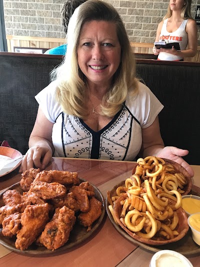 Photos of Hooters of Port Charlotte