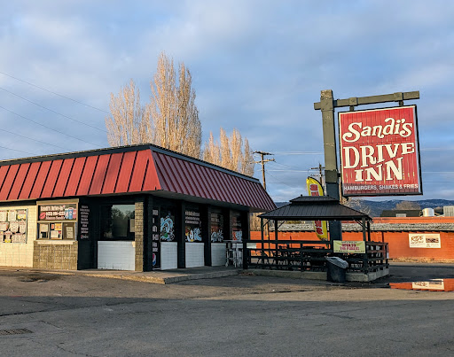 Sandi's Drive Inn