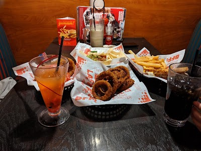 Red Robin Gourmet Burgers and Brews