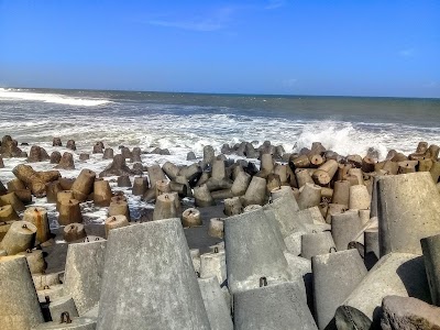 Photos of Pelabuhan Adikarto