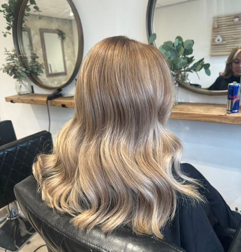 Hair By Khloe - Thumbnail