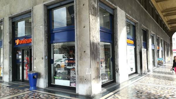 Unieuro genova piazza della vittoria