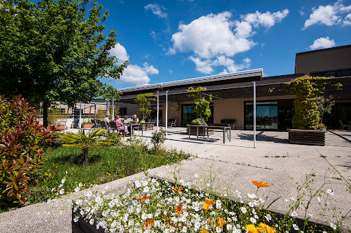 Photo de EHPAD et Résidence Autonomie Champ-Long (Groupe SOS Seniors but non lucratif)