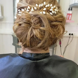 Photo n°1 de Marjorie Coiffure à Montesquieu (Salon de coiffure)