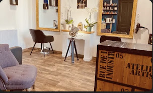 Photo n°1 de Le Nouvel Art à Dombasle-sur-Meurthe (Salon de coiffure)