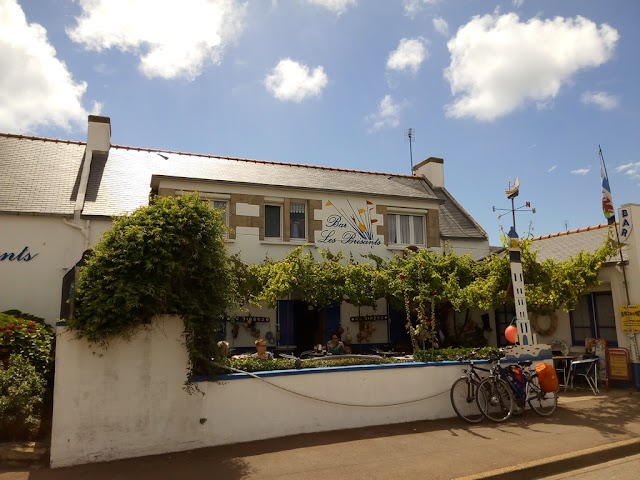 Les Brisants