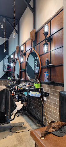 Dapper and Boss Wetherill Park - Thumbnail