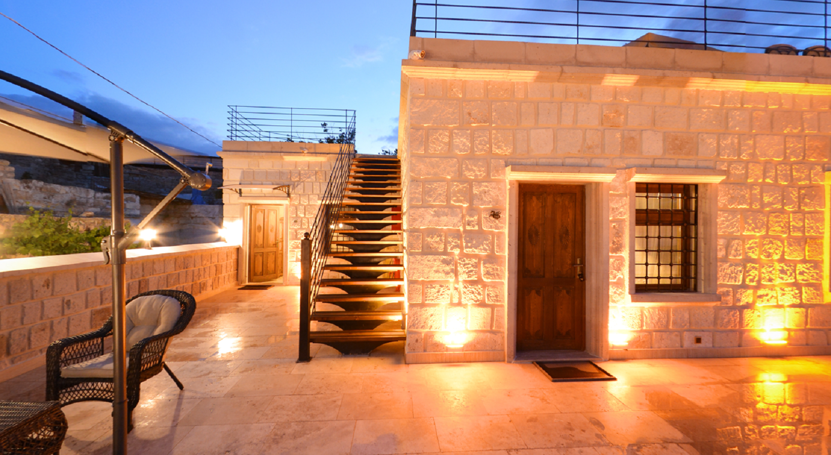 Pegas Cave Suites