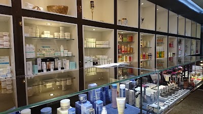 Photos of Grease Hair & Beauty Salon - 3