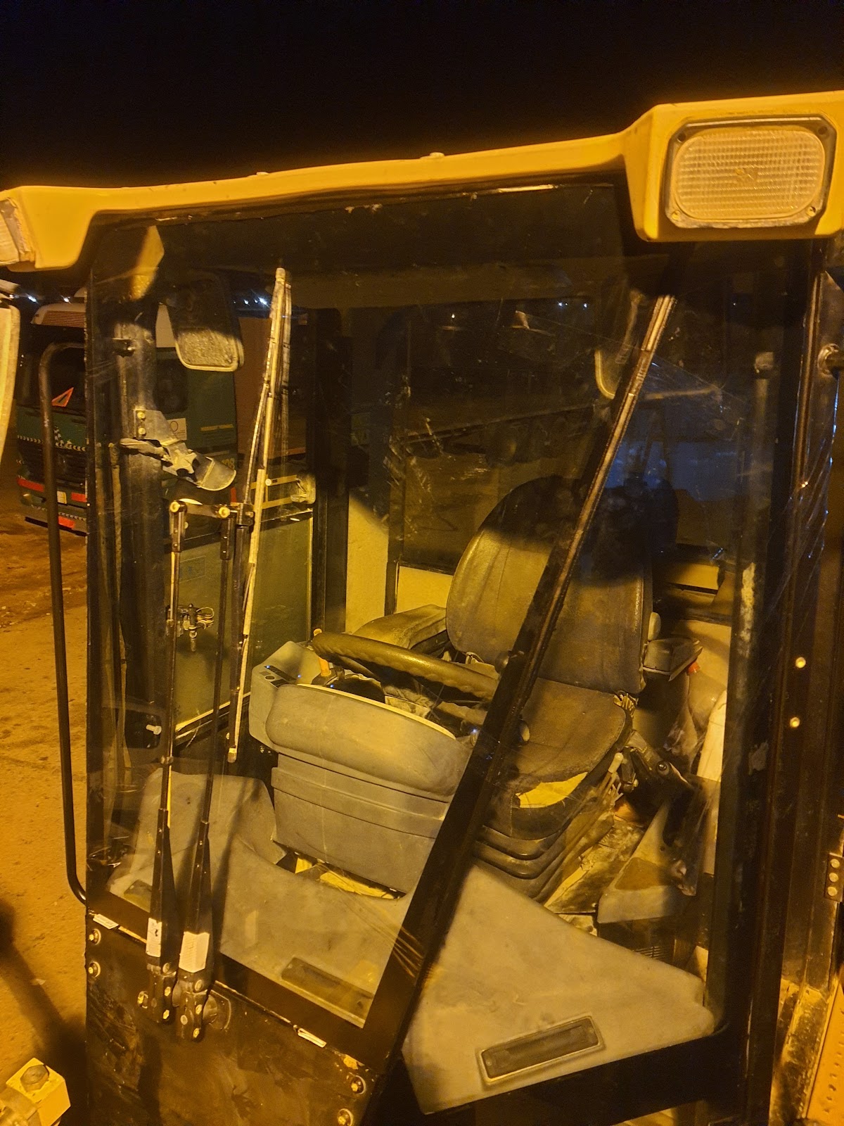 مؤسسة الوسيم لزجاج السيارات - صورة 2