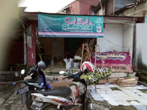 Salsabila Florist, Author: Anggi Indriani