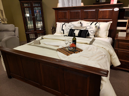 Penny Mustard Furnishings - Orland Park Gallery - United States