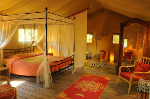 Photo n°20 de L'ermitage Grand Bois: Chambre d'hôtes et Gîte de groupe avec piscine et spa, évènement, Séjour Bien-être, Drôme Provençale à Le Poët-Célard (Piscine)