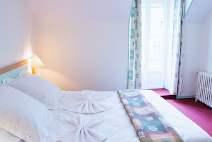 Photo n°45 de Bar Hôtel Restaurant de la Mairie à Chaudes-Aigues (Hôtel)