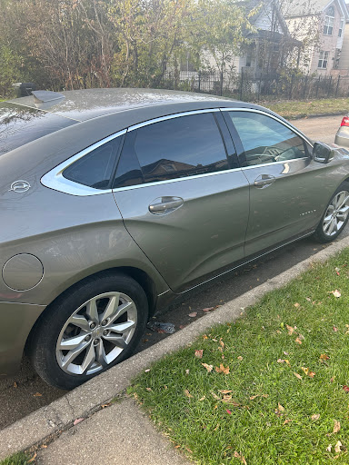 JR's Auto Body Shop
