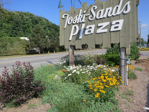 Toski Sands Market & Wine Shop - Thumbnail