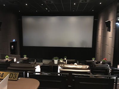 Cinemaximum