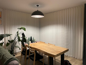 Photo n°25 de Stores de France à Cournon-d'Auvergne (Magasin de stores et de rideaux)