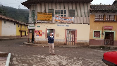 Photos of Parque San Lorenzo De Bol&iacute;var