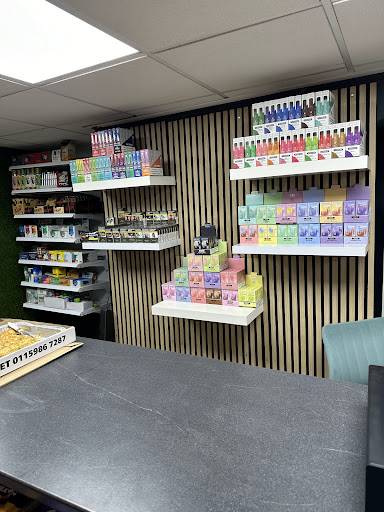 Danya Store - Visual