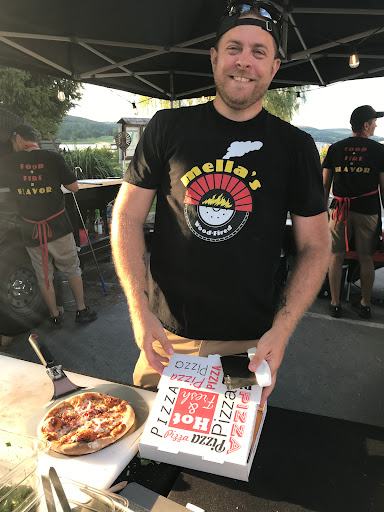 Mella's Wood-Fired Pizza - Thumbnail