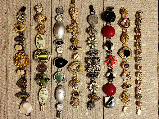 Off The Cuff Bracelet - Visual