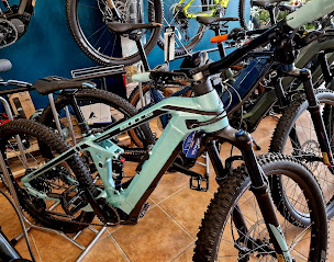 Photo n°1 de Au Vélo Electrique d'Allauch à Allauch (Magasin de vélos)