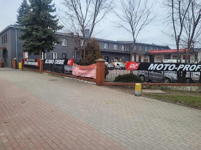 Moto-Profit Części i akcesoria samochodowe - Mechanik samochodowy