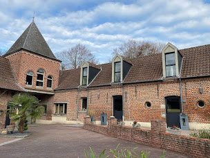 Photo n°3 de Dominika Podgorska - Hypnothérapeute et Thérapeute de Transformation Rapide à Hem (Programme de bien-être)