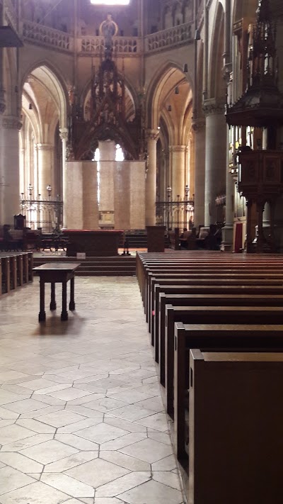 Photos of The New Cathedral