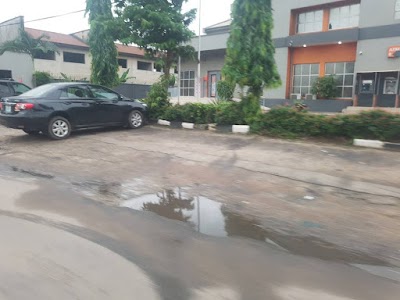 Photos of Guarantee Trust Bank