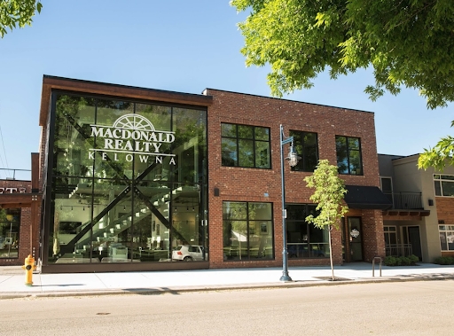 Samantha Ashly | Commercial Realtor®