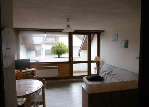 2 star apartment