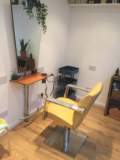 wood hair salon - Thumbnail