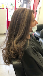 Photo n°20 de Sylvie coiffure_8ème à Paris (Maquilleur.euse)