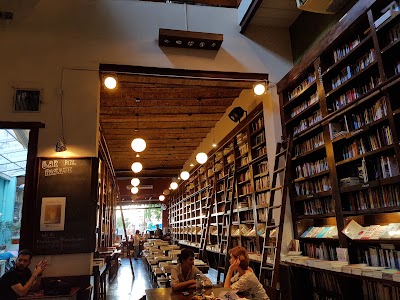 Photos of Libros del Pasaje