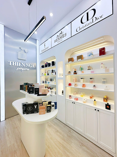 Thiên