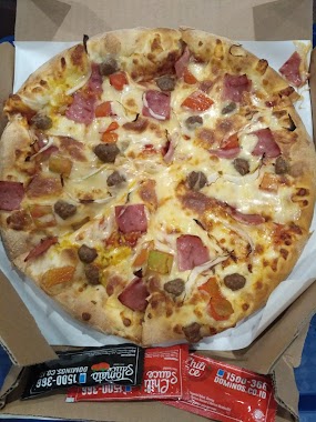 Domino's Pizza Pasir Kuda, Author: Ari Wibowo