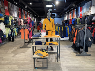 Photo n°20 de Millet Lafuma Outlet Pont-Sainte-Marie à Pont-Sainte-Marie (Magasin de vêtements pour femmes)