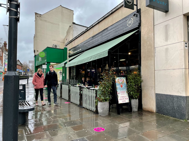 Bill's Watford Restaurant - Restaurant