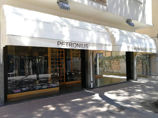 Petronius Luxury Boutique