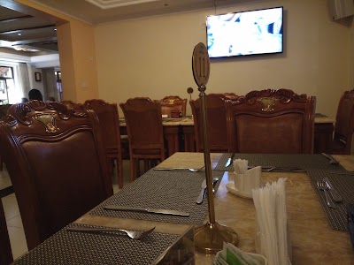 Photos of Hennessis Hotel