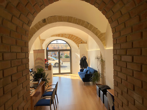 Agenzia immobiliare RE/MAX Lux Terracina - Thumbnail