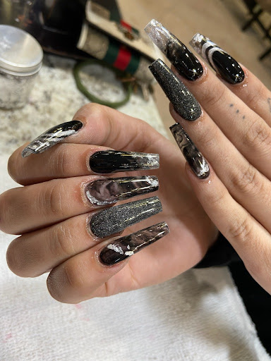 Hermes T Salon & Suites - Thumbnail